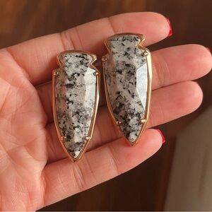 Kendra Scott Gray and White Marbled Arrowhead Earrings